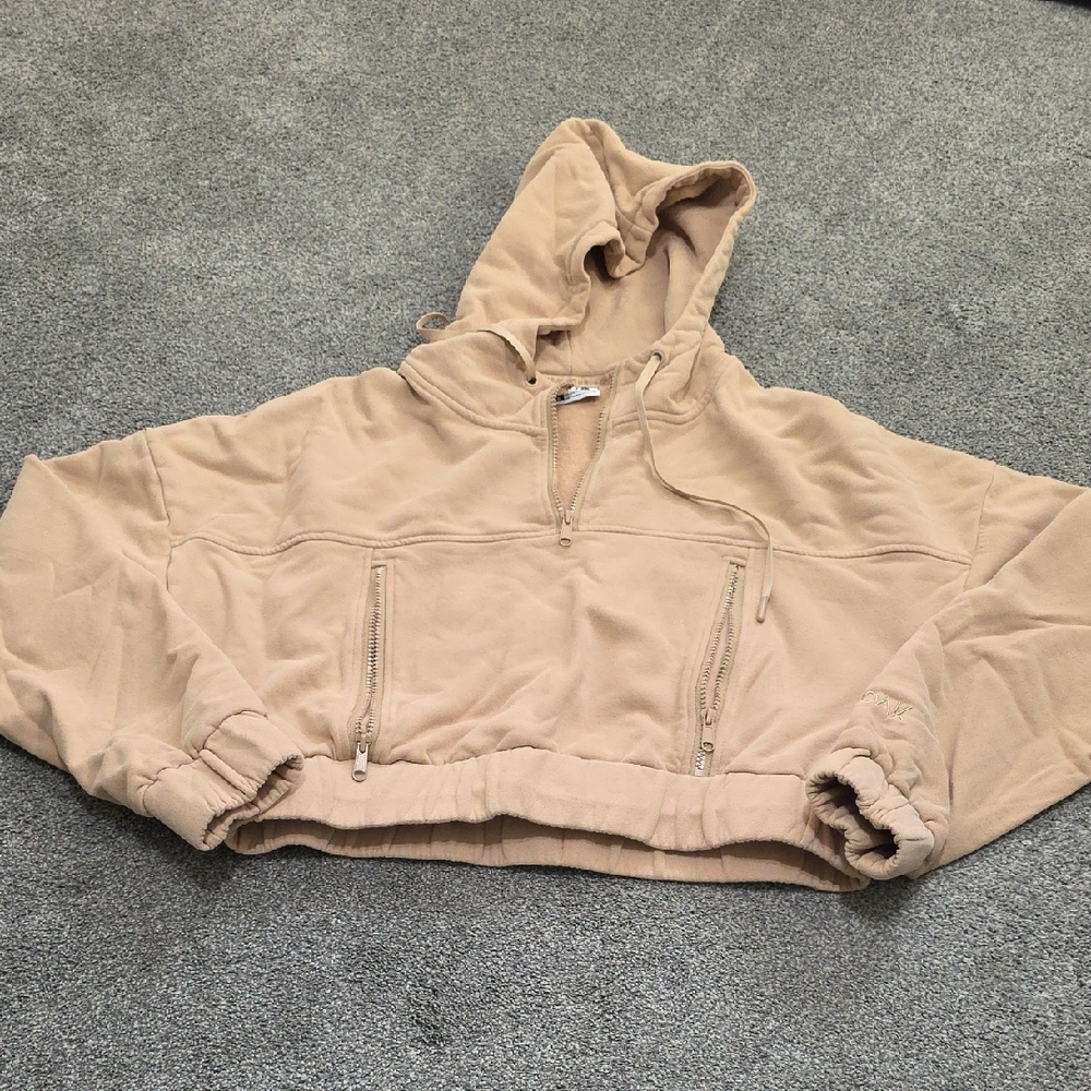 Tan Cropped Hoodie with Zipper Pockets